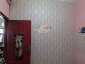 Proyek Pemasangan Wallpaper di Perum Dolog Indah – Semarang